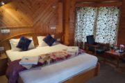 Kaschmir Reise - Hotel Bombay Palace Pahalgam Zimmer