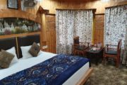Kaschmir Reise - Hotel Bombay Palace Pahalgam Zimmer